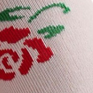 Stopki damskie bawełniane jasno różowe w stylowy wzór róż Milena