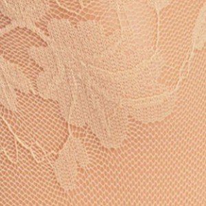 Skarpetki damskie z eleganckiej transparentnej siateczki beżowe E21 Marilyn