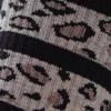 Skarpetki damskie czarne z modnym wzorem panterki na ściągaczu Milena