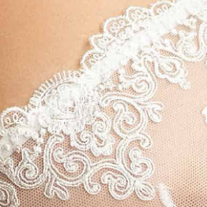 Biustonosz miękki balkonatka z eleganckiego haftu biały 2628 Eva Kleo