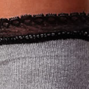 Zakolanówki damskie bawełniane z wąską koronką jasny melanż Milena