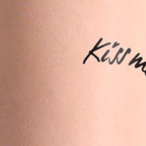 Rajstopy damskie 20 den z napisami i grafikami Allure G009 Marilyn